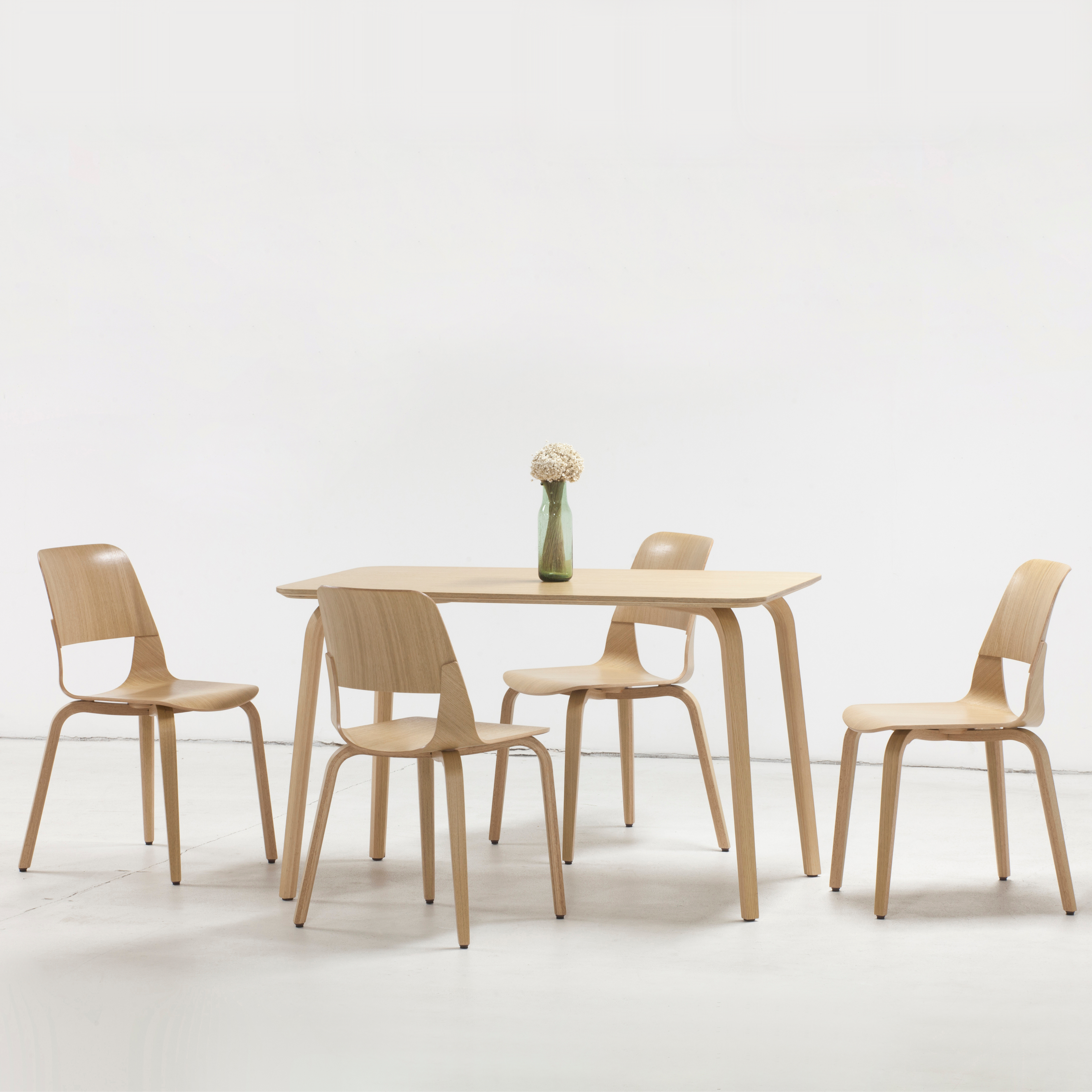 FRIGATE szék (tölgy)