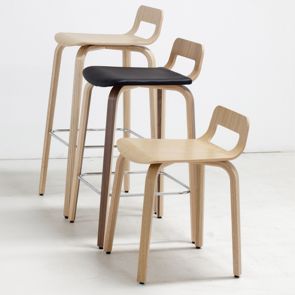 KORVET bárszék (tölgy, 65 cm)